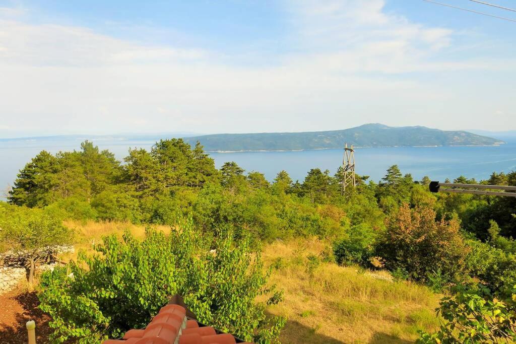 Vacation Home Marinici Мощеничка-Драга Экстерьер фото