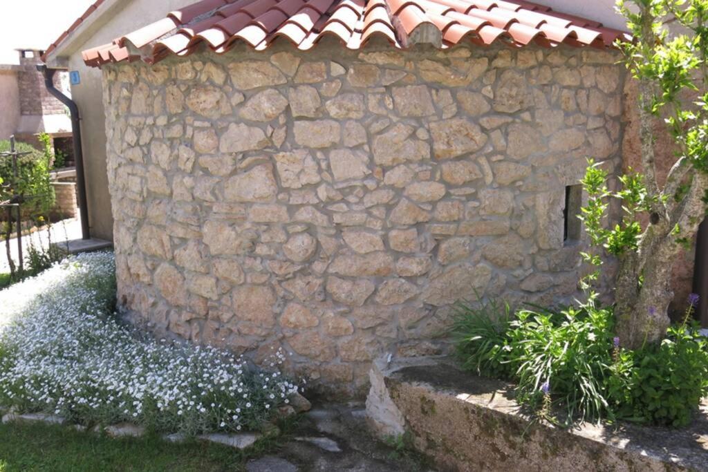 Vacation Home Marinici Мощеничка-Драга Экстерьер фото