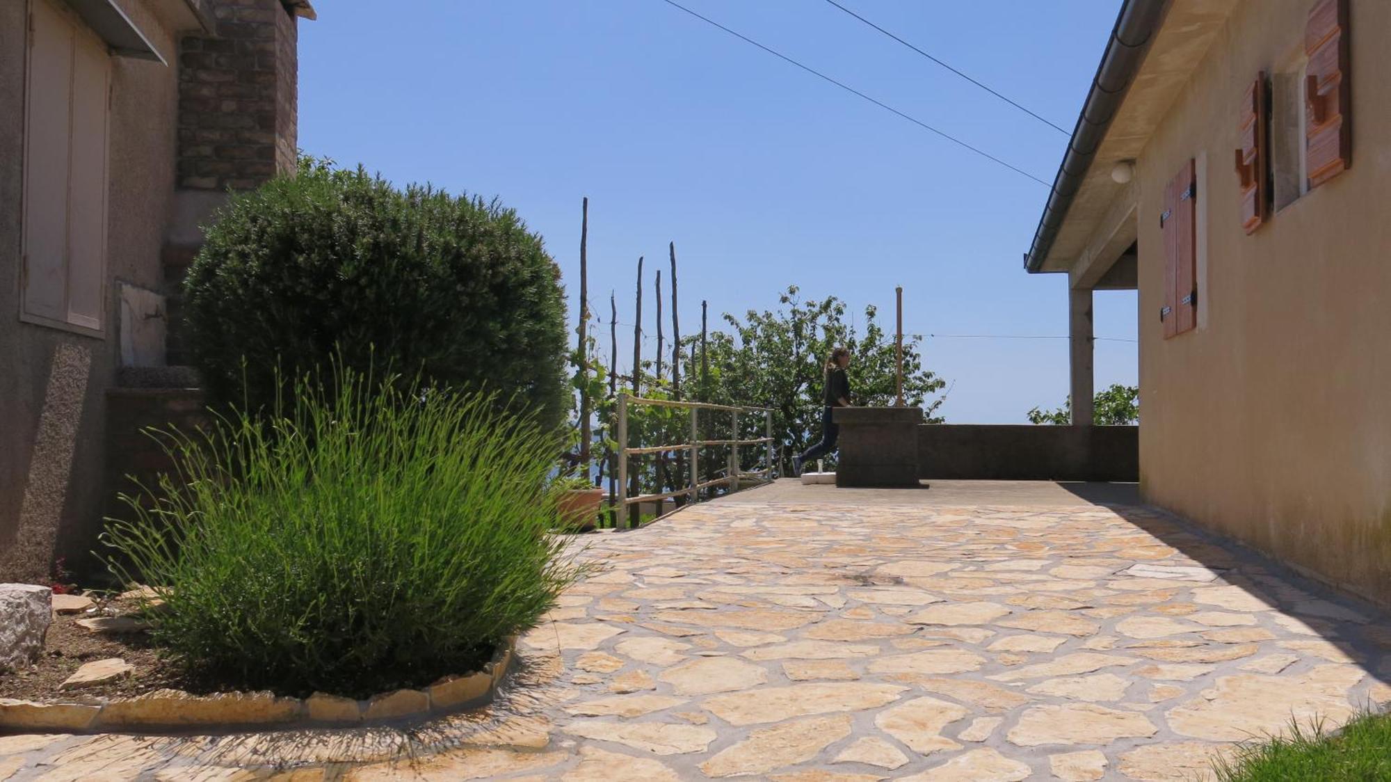 Vacation Home Marinici Мощеничка-Драга Экстерьер фото