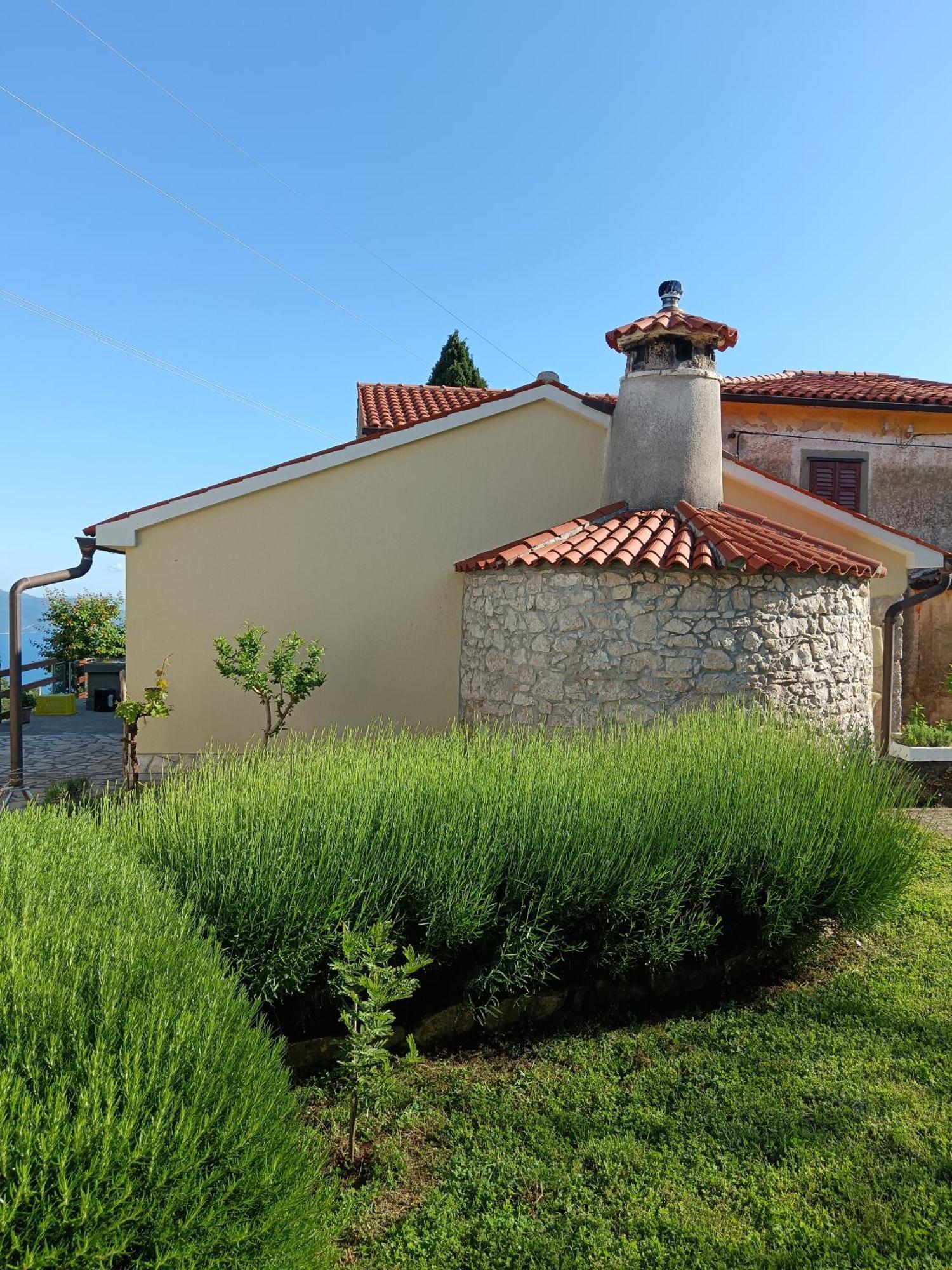 Vacation Home Marinici Мощеничка-Драга Экстерьер фото